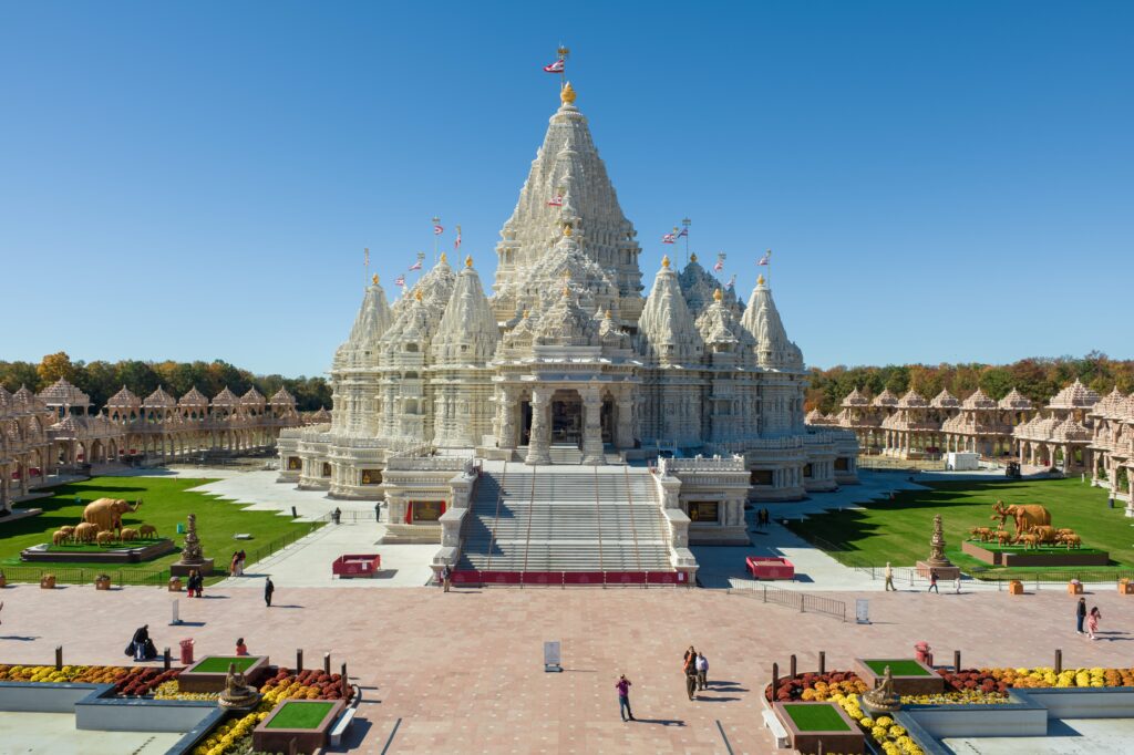 Akshardham New Jersey Vratza Limestone carvings